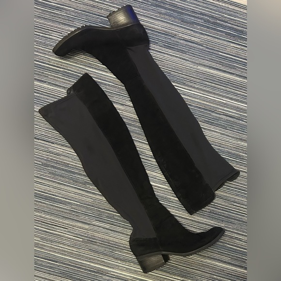 CHARLES by Charles David ROSE Women's Size 6 1/2 Black Stretch Suede Pull-on - Picture 4 of 7